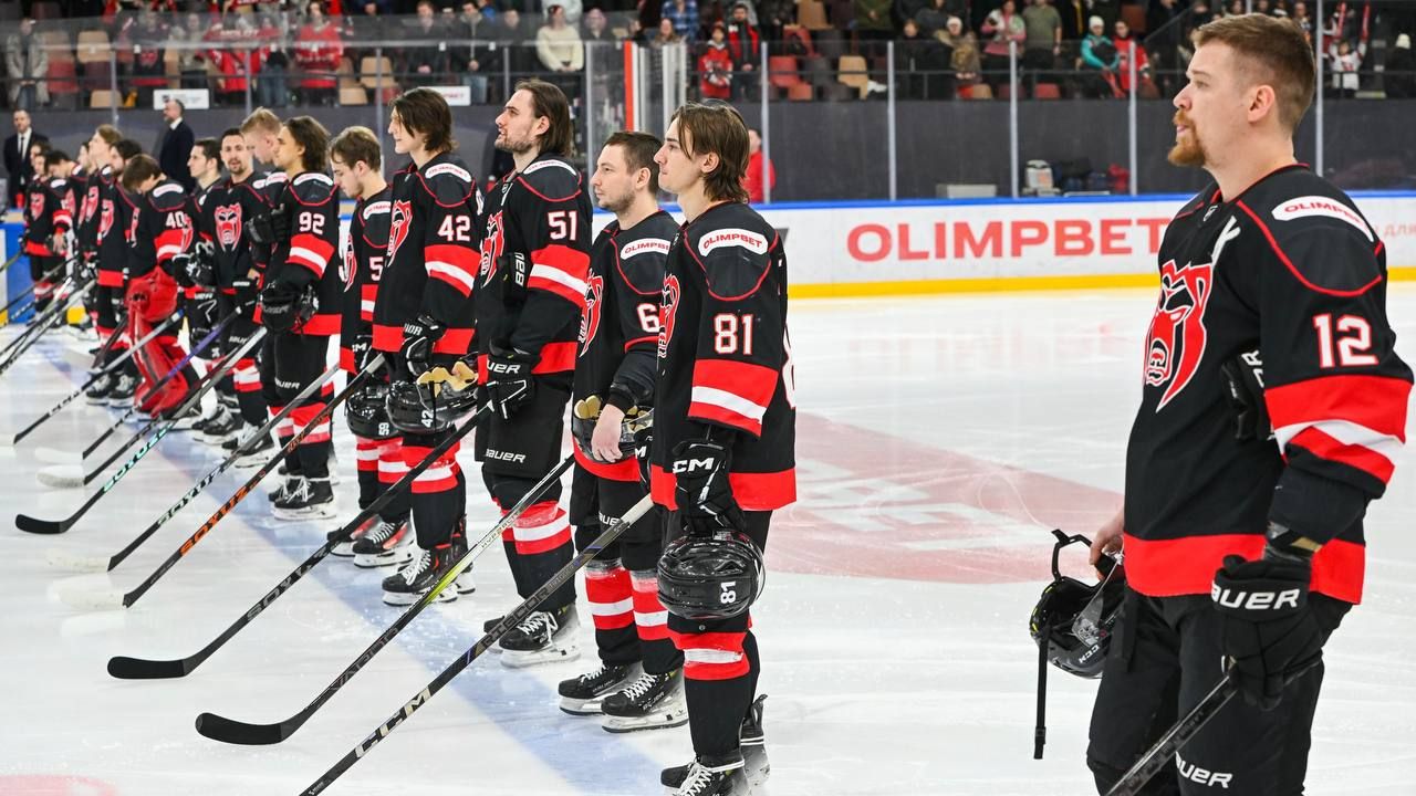 «Молот» обыграл ЦСК ВВС