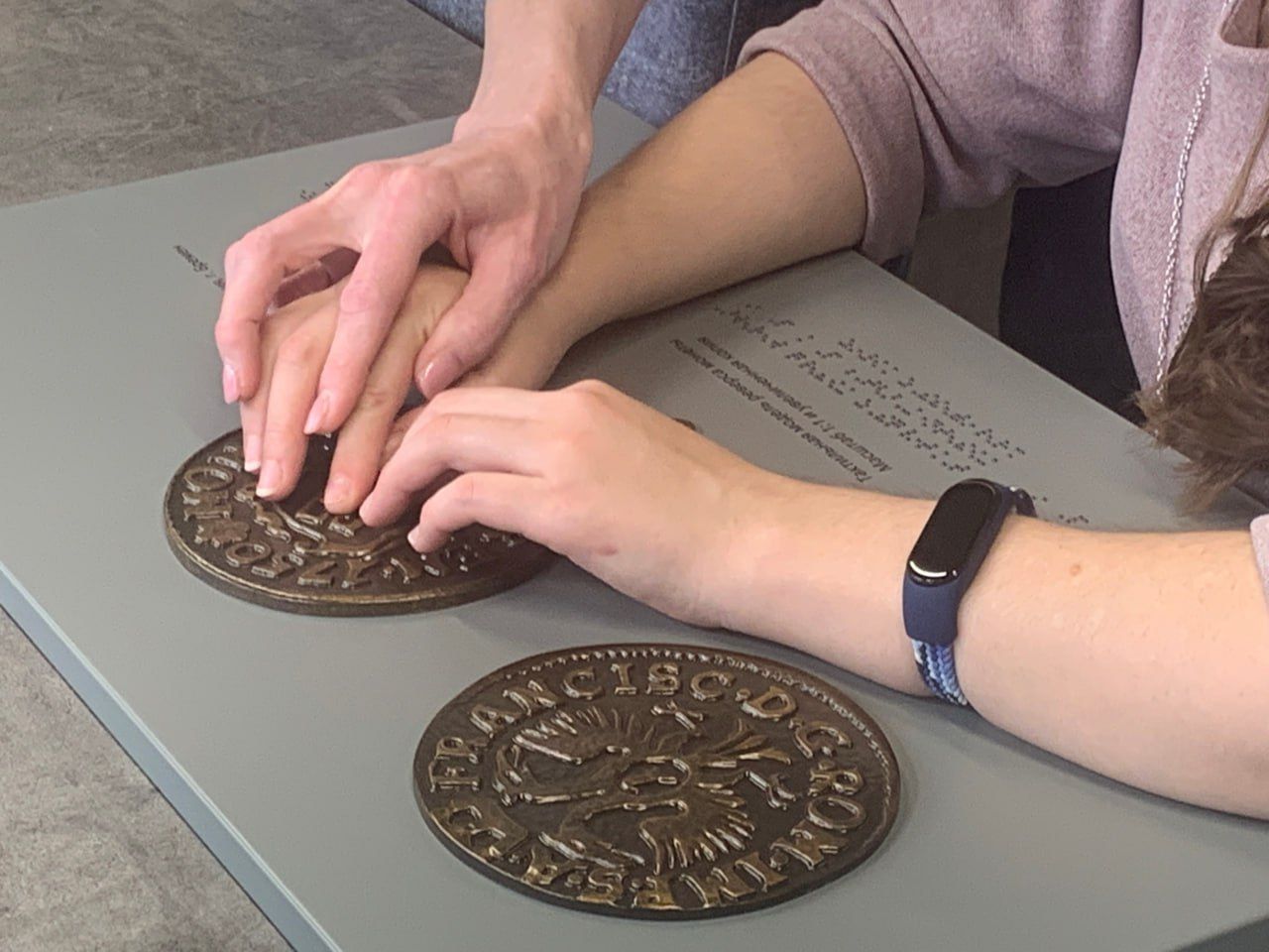 Показ тактильных копий будет снабжён аудиогидами с экскурсионно-навигационным маршрутом. Фото: предоставлено Пермской художественной галереей