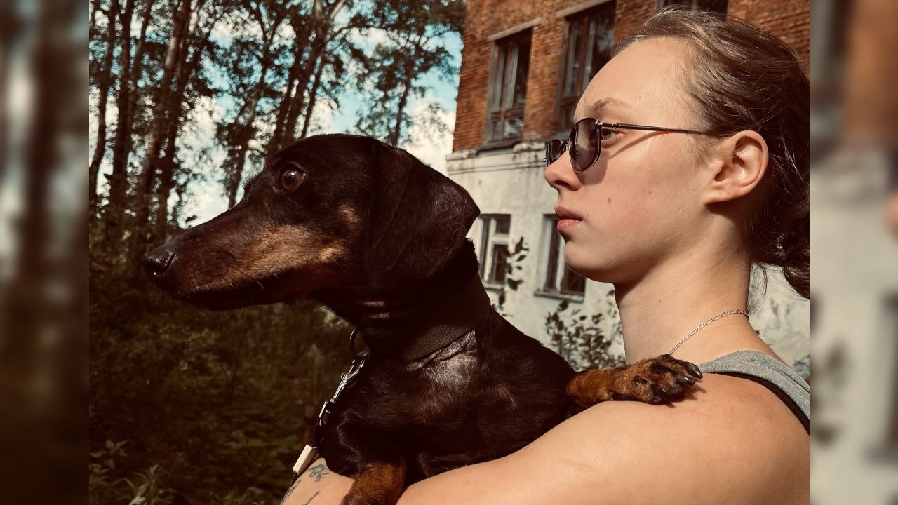 Волонтеры в лицах: Лера Сатликова из Кизела помогает безнадзорным животным