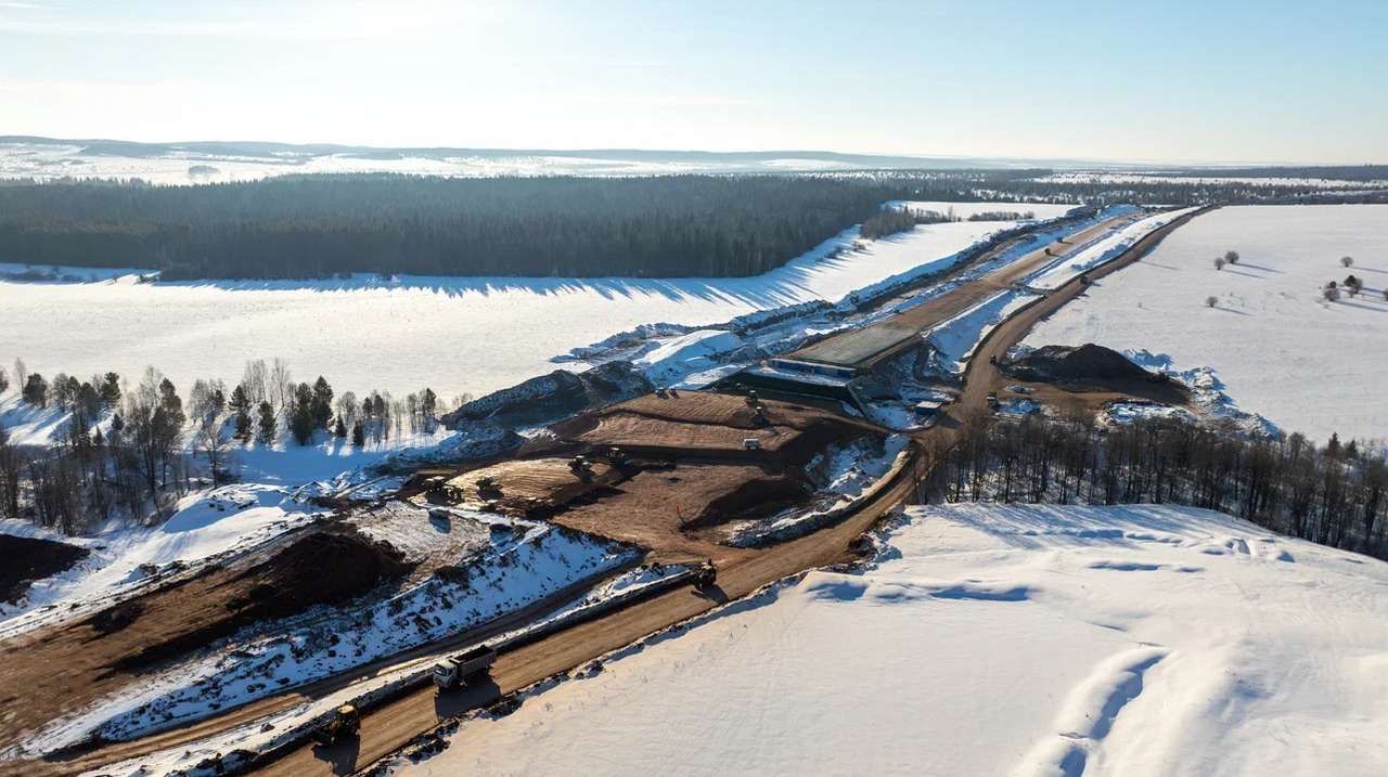 ​Строительство участка трассы М-12 в Пермском крае приближается к завершению