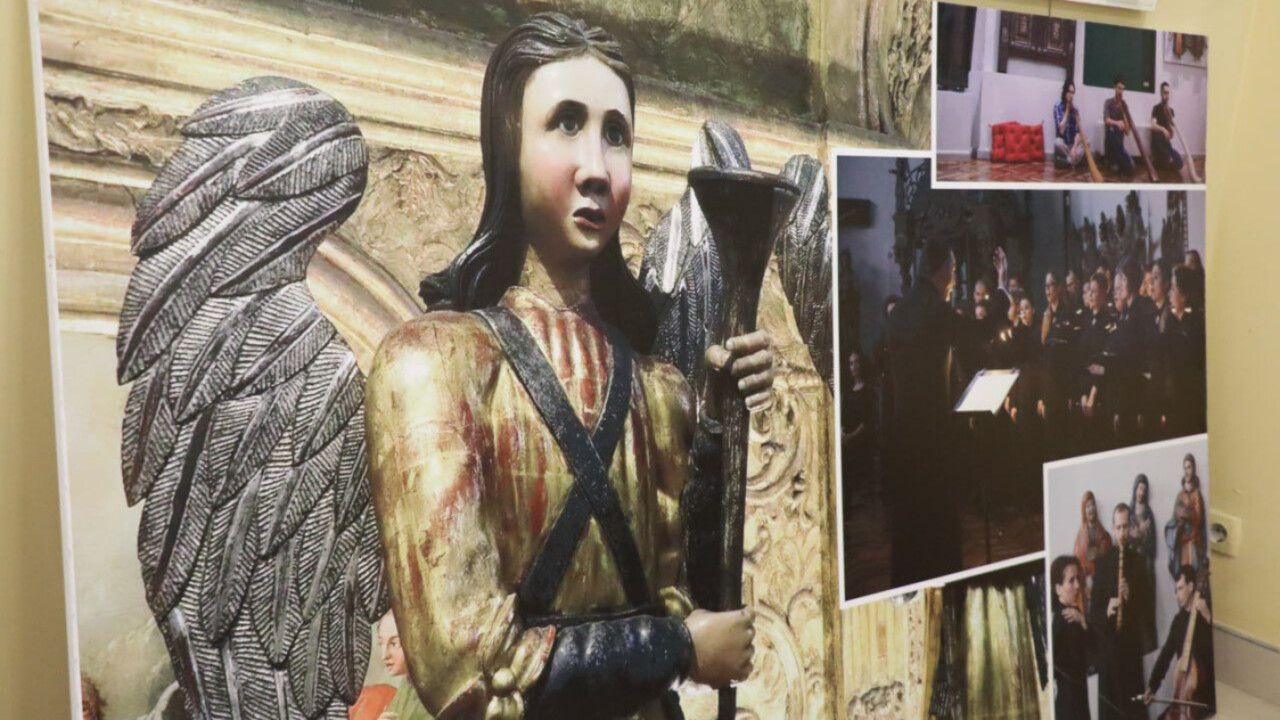 Фотовыставка «Пермские боги» открылась в Северодонецке