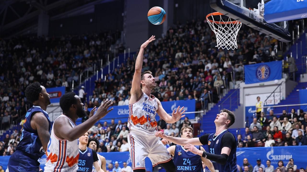 ​«Бетсити Парма» уступила на выезде «Зениту»