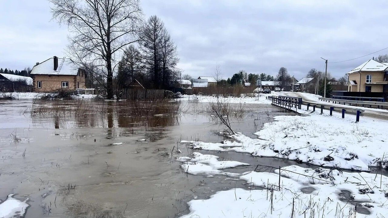 ​В Краснокамском округе введен режим повышенной готовности из-за подтопления в поселке Ласьва