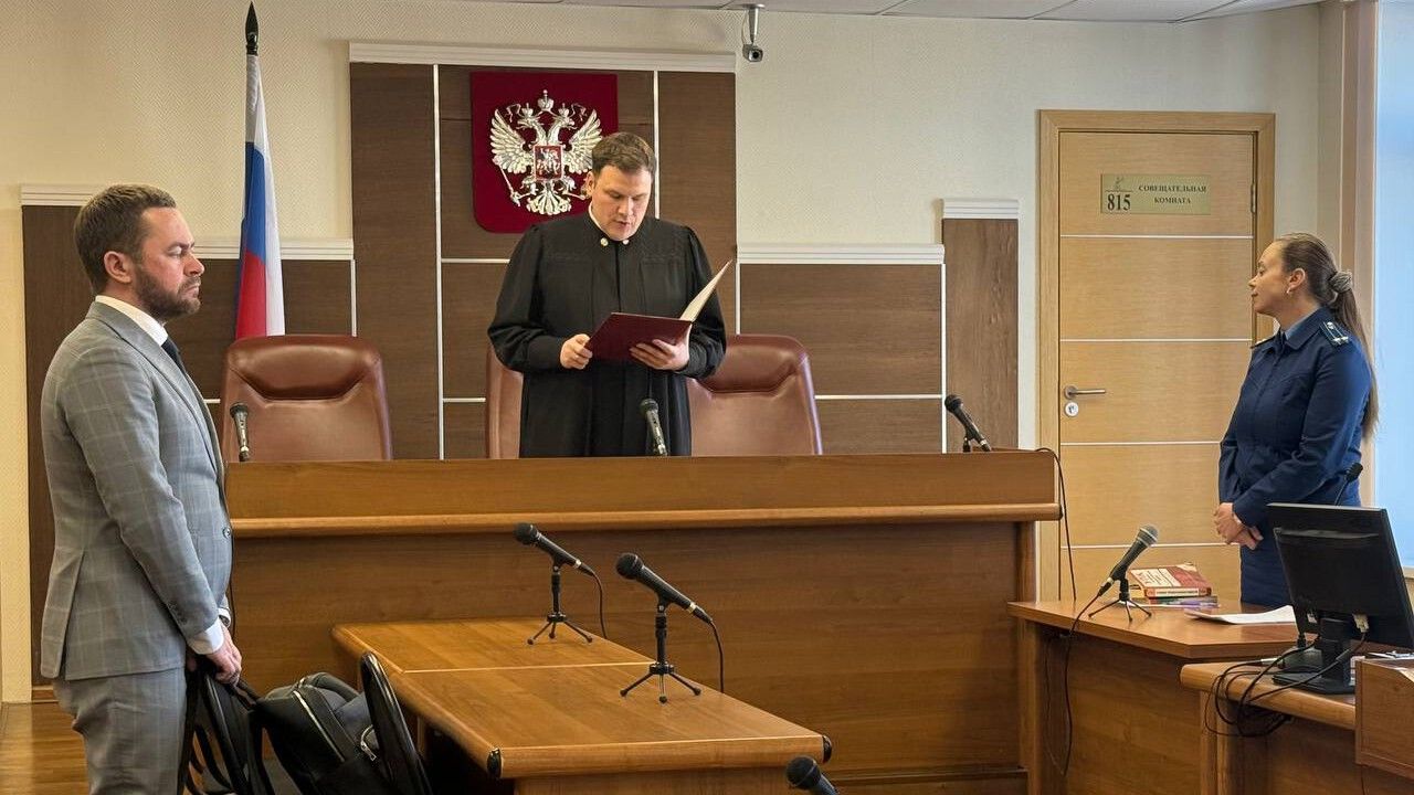 Константин Окунев* останется в СИЗО до 27 апреля