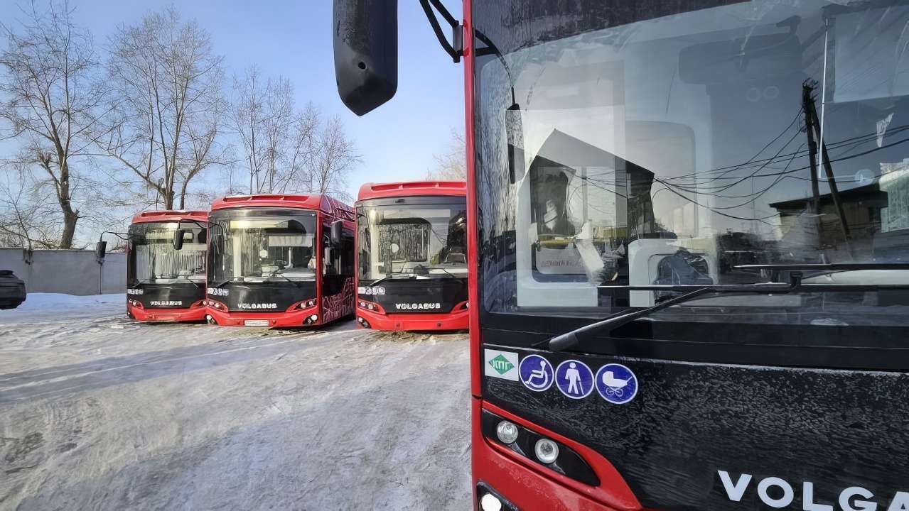 Для работы на городских маршрутах в Пермь прибыли новые автобусы