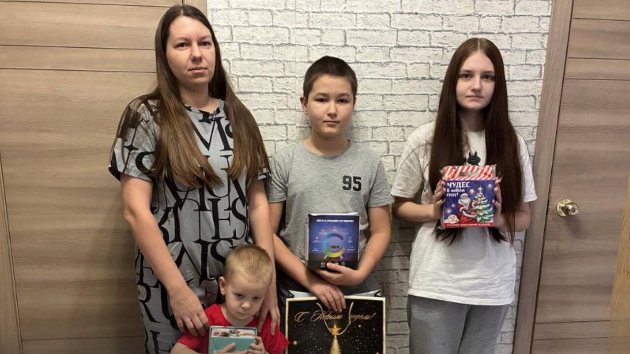 Дети из Северодонецка получили новогодние подарки