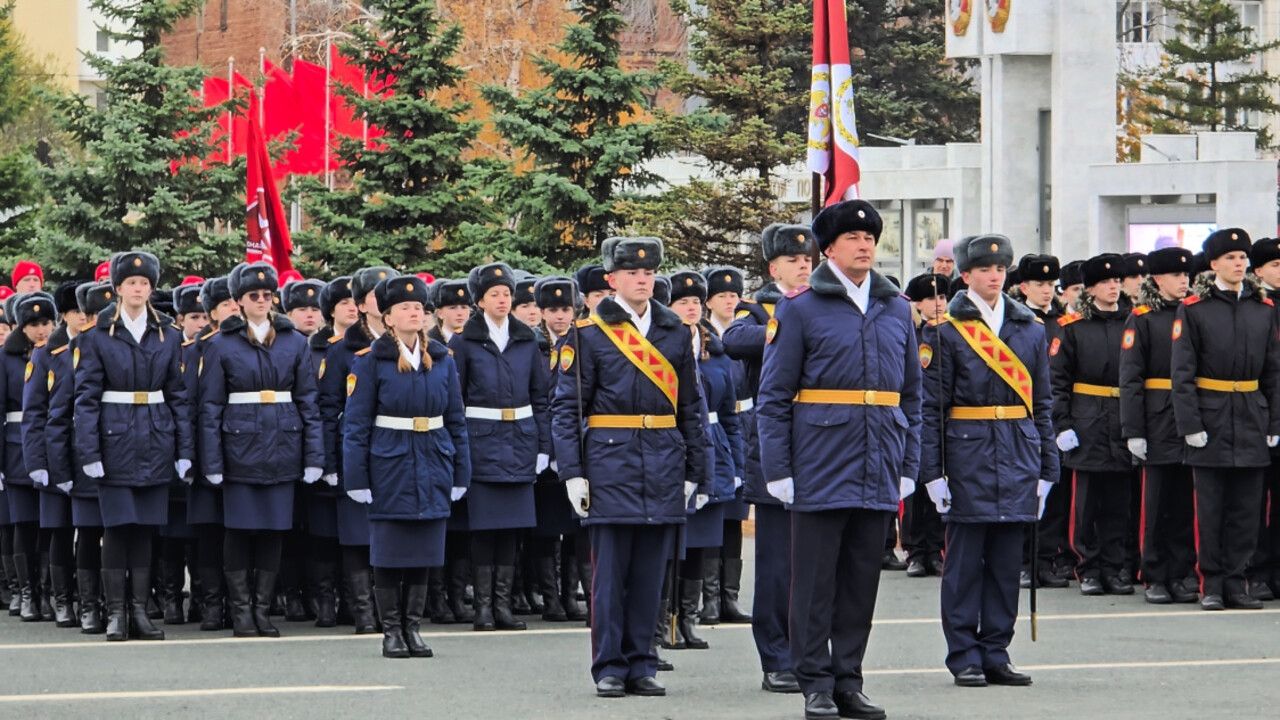 Пермские кадеты представили регион на Параде Памяти в Самаре