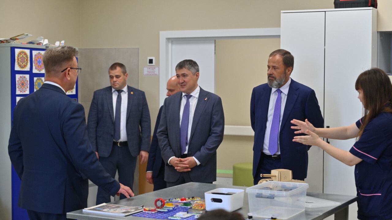 ​От онкоцентра до межвузовского кампуса: полпред президента оценил ключевые стройки Прикамья