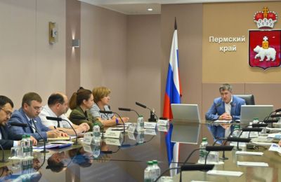 Губернатор Прикамья поручил главам округов ускорить заключение контрактов по проектам благоустройства