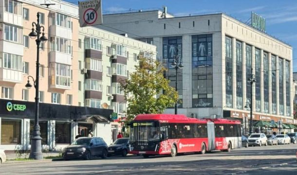 В Перми удлинили остановки для автобусов-гармошек