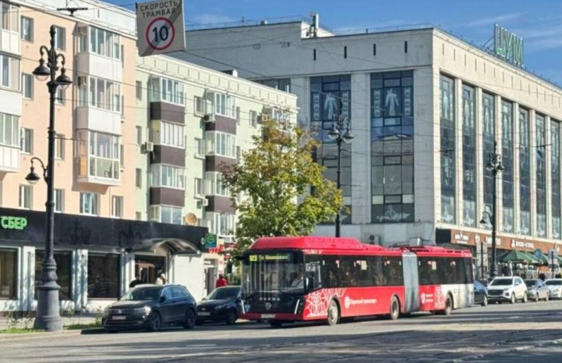 В Перми удлинили остановки для автобусов-гармошек