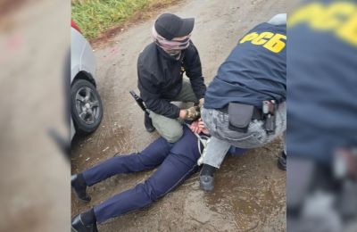 Двое сотрудников ДПС в Чайковском попались на взятке
