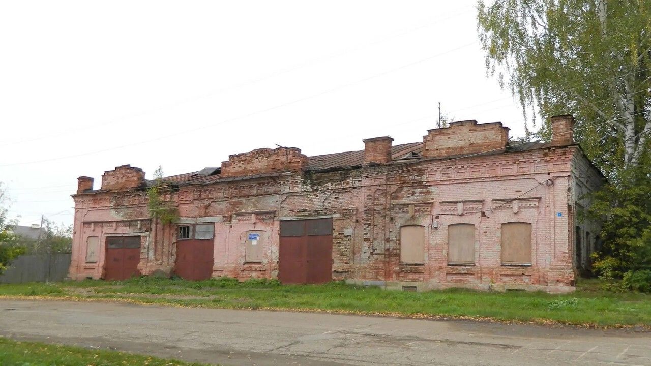 В Осе исторические склады Чердынцевых выставили на торги за один рубль
