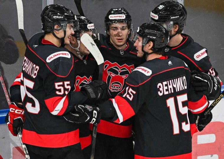 «Молот» переиграл «Металлург»