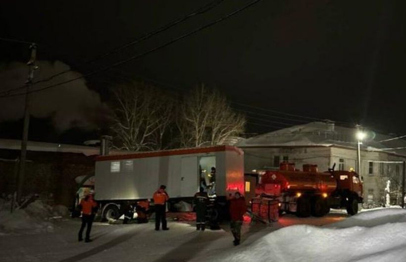 Для стабилизации теплоснабжения в Теплой Горе запустили мобильную дизельную котельную