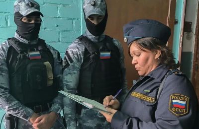 Из-за отказа соседа открыть квартиру пермяки год жили без газа