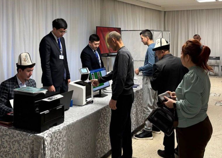 ​В Пермском крае был организован участок для голосования граждан Кыргызстана на досрочных выборах в парламент республики