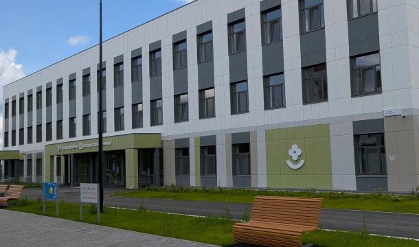 Новую детскую поликлинику ввели в эксплуатацию в Соликамске 