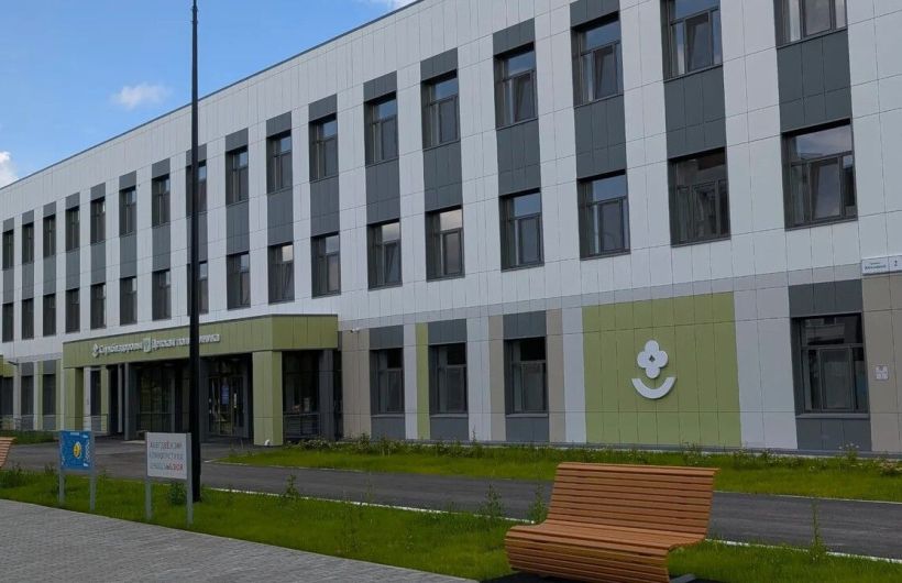 Новую детскую поликлинику ввели в эксплуатацию в Соликамске 