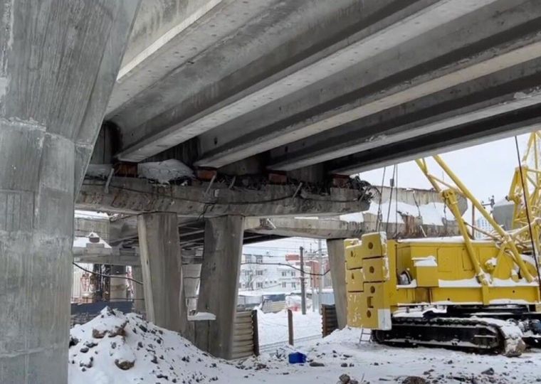 ​На путепроводе у «Мориона» в Перми приступили к работам над железнодорожными путями