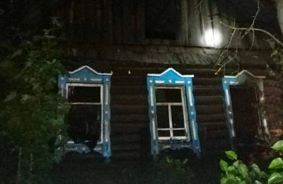 В Большой Соснове проводится проверка по факту гибели двух человек при пожаре в частном доме
