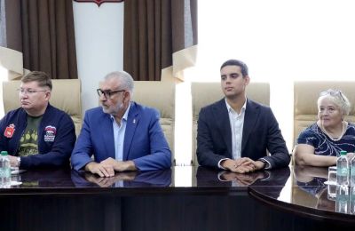 «Единая Россия» подала документы на заверение списков кандидатов в депутаты Законодательного собрания Прикамья