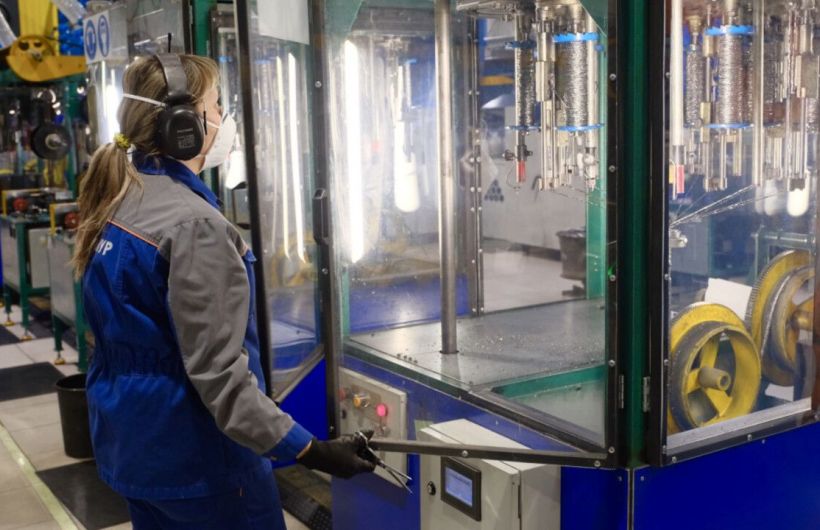 Губернатор Прикамья посетил производственные цеха компании «Силур» в Перми 