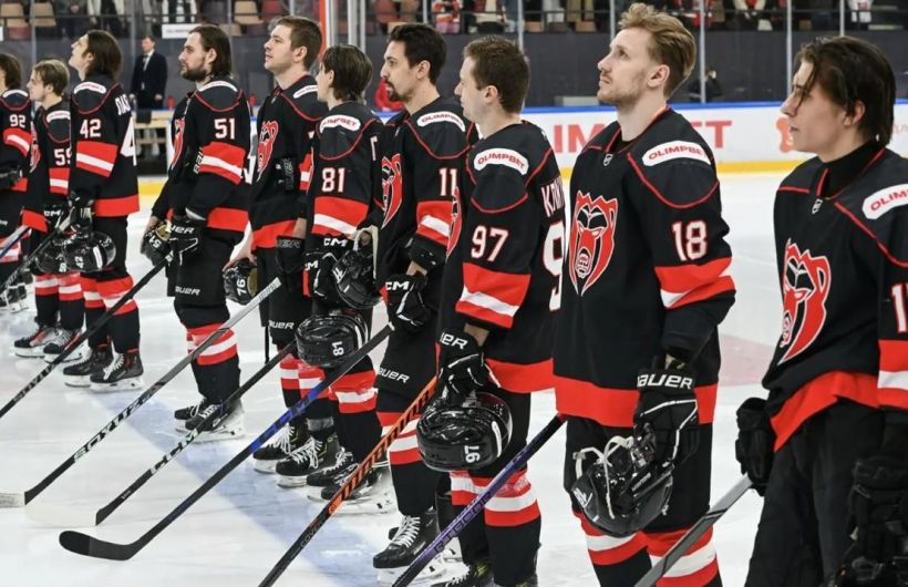 ​«Молот» проиграл «Горняку-УГМК» 