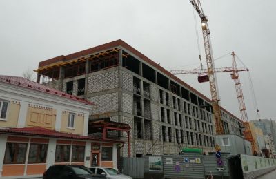 В Перми завершен каркас новой гостиницы на улице Окулова