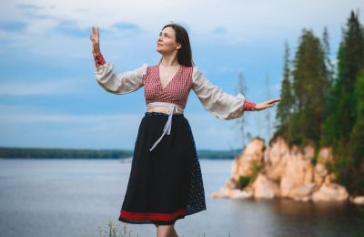 ​В Прикамье представлена уникальная коллекция одежды с коми-пермяцкими мотивами