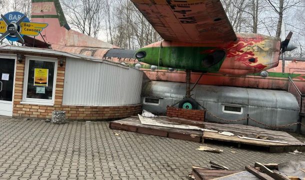 ​В Перми из-за санитарных нарушений закрыли кафе «Грин Бистро» и «Самолет»