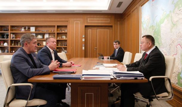 Встреча с главой Минстроя России: обсуждение строительства и форума малых городов