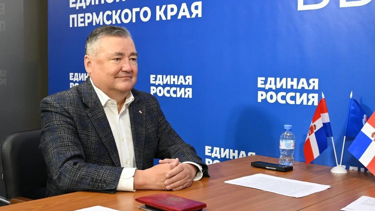 ​Председатель Заксобрания Прикамья Валерий Сухих подал документы на праймериз «Единой России»