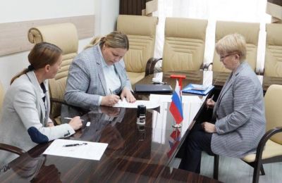 ​Кандидат от партии пенсионеров подала документы на выборы губернатора Пермского края