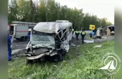 ​Автобус с пермской баскетбольной командой попал в серьезное ДТП в Челябинской области