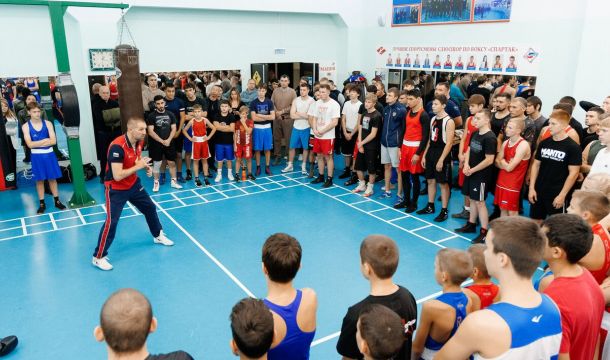 В Перми открылись бесплатные занятия боксом для детей из малоимущих семей