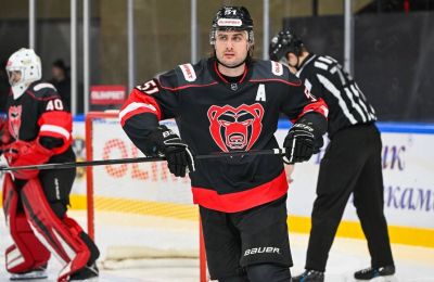 ​«Молот» уступил по буллитам «Соколу»