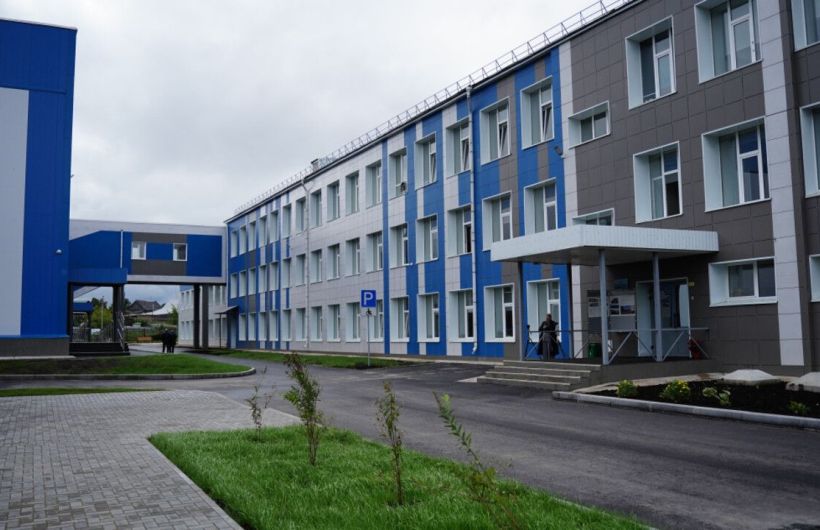 Обновленную после капремонта школу открыли в Кукуштане 