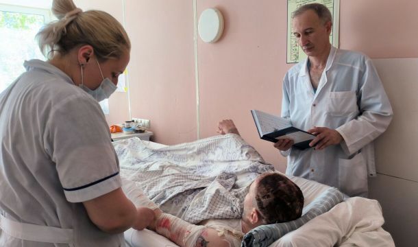 Пермские врачи спасли мужчину с ожогами 50% тела