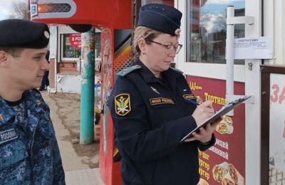 ​В Пермском крае из-за грубых нарушений санитарных норм приостановлена работа двух павильонов с фастфудом