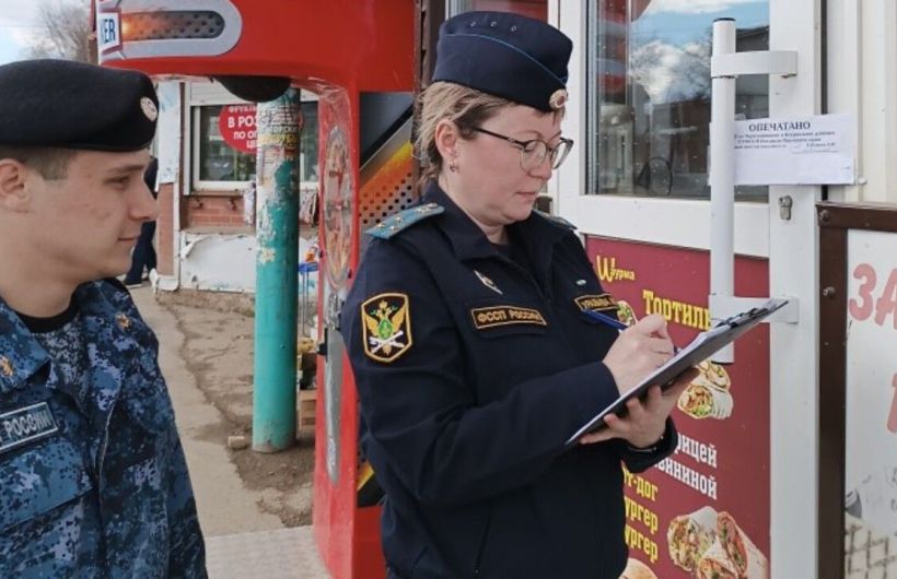 ​В Пермском крае из-за грубых нарушений санитарных норм приостановлена работа двух павильонов с фастфудом