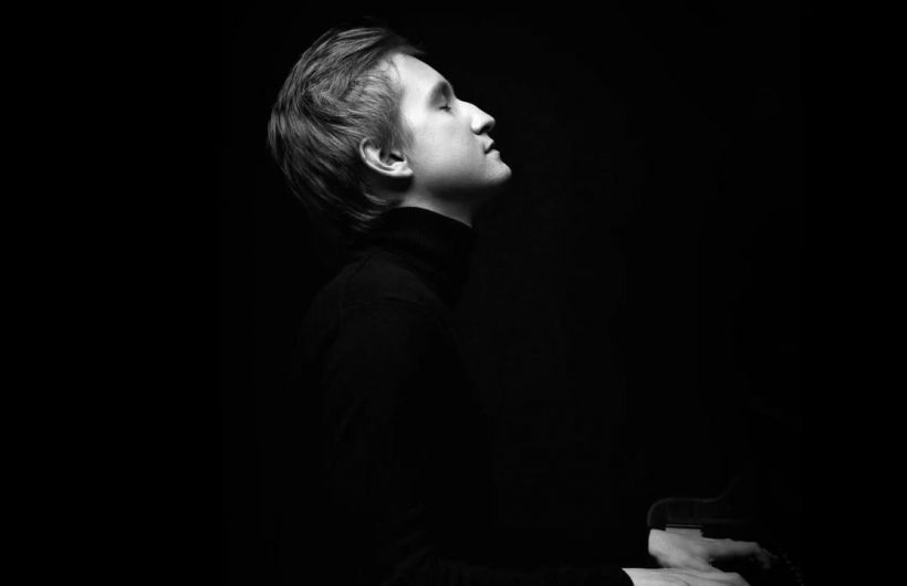 9 апреля в БЗФ Пермской краевой филармонии состоится сольный фортепианный концерт Дмитрия Маслеева