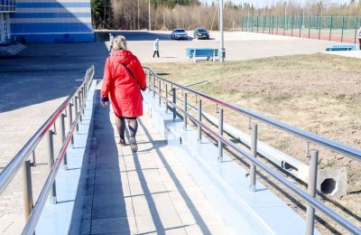Что не так в истории жительницы Соликамска, вынужденной на коленях подниматься в собственную квартиру