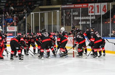 «Молот» проиграл «Тамбову» на выезде