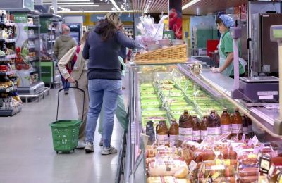 ​Пермяки стали тратить меньше денег на товары