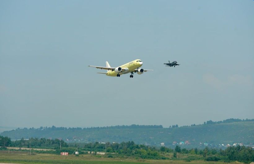 МС-21-310 с двигателями из Перми успешно выполнил первый полет