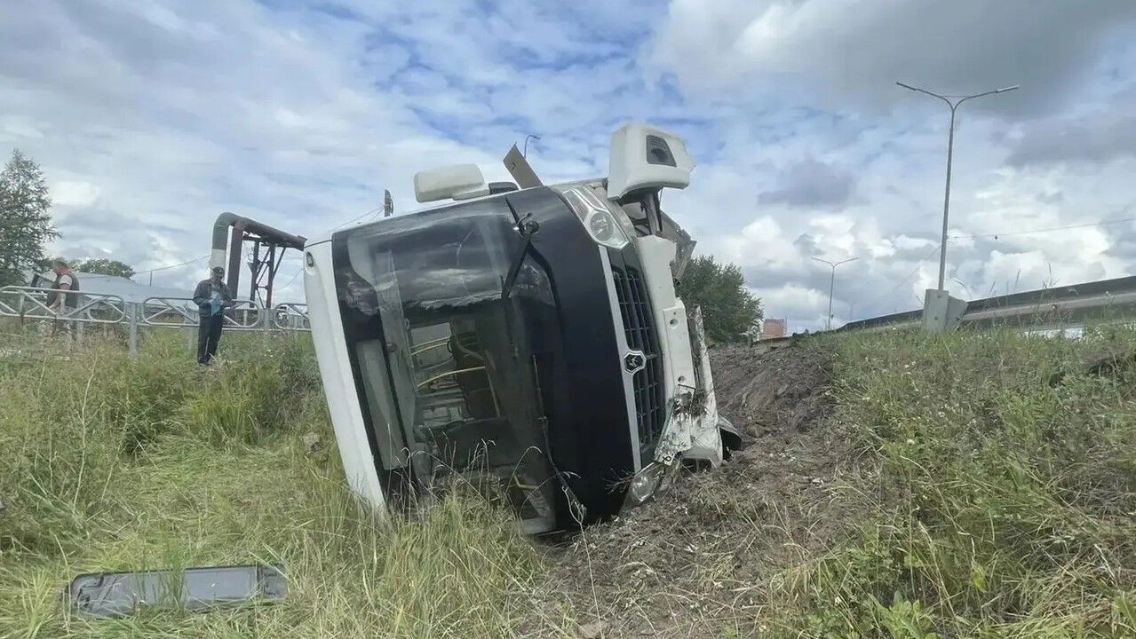 В Березниках произошло ДТП с рейсовым автобусом