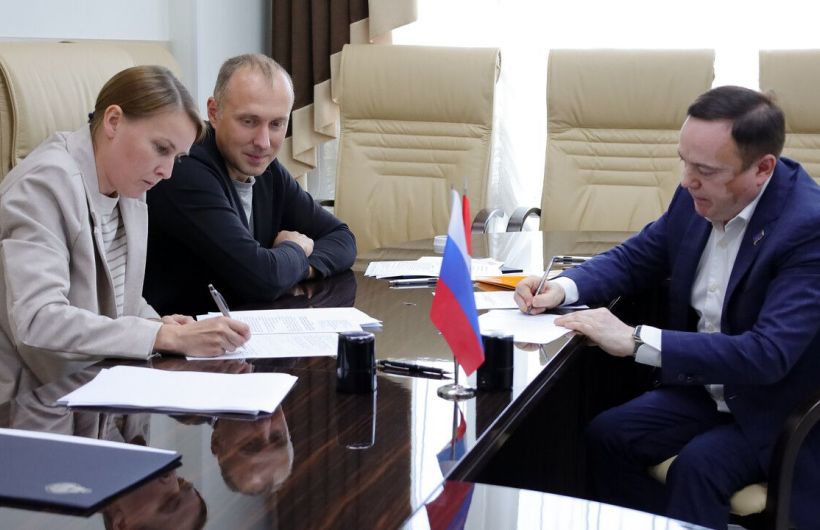 Политика: Общественная палата РФ разворачивает инфраструктуру наблюдения