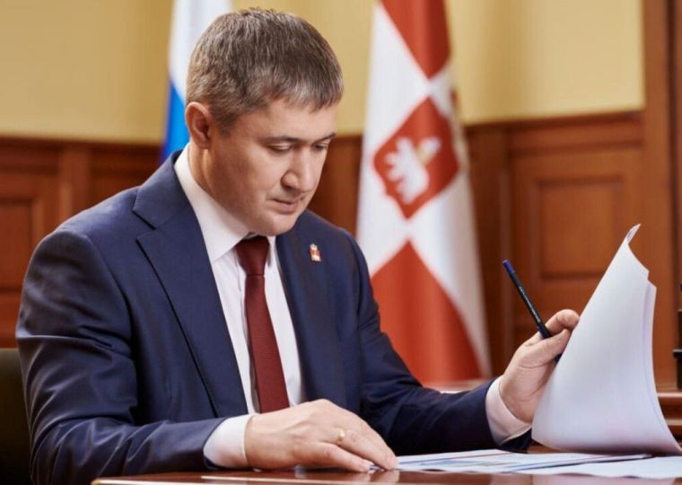 Дмитрий Махонин жестко раскритиковал глав территорий Прикамья за недостаточные объемы ввода жилья