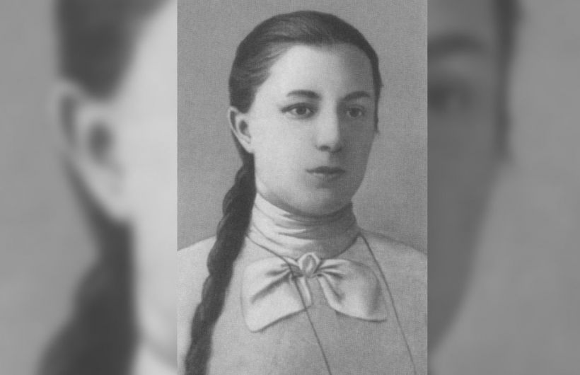 В революцию и обратно